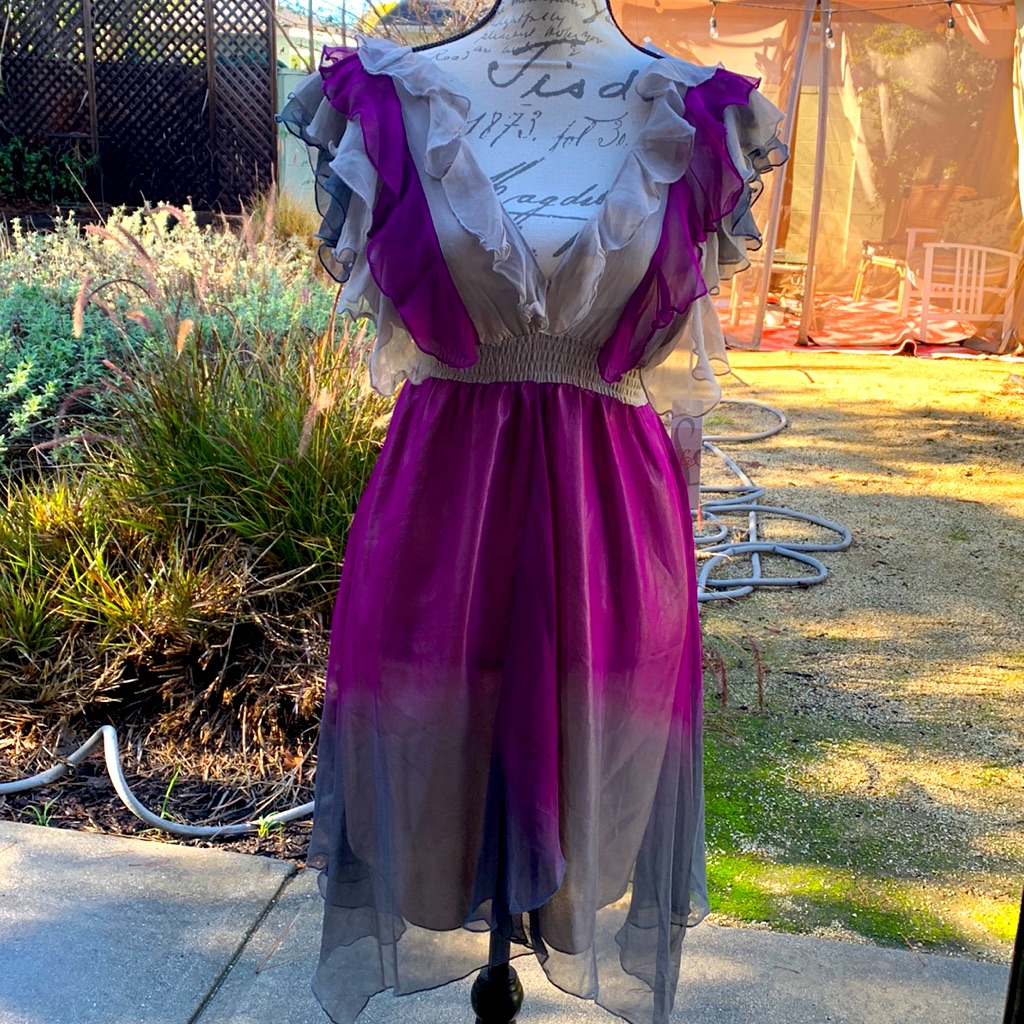 Beautiful Light Silk Dress By Lipsy Of London. Brand New Size S